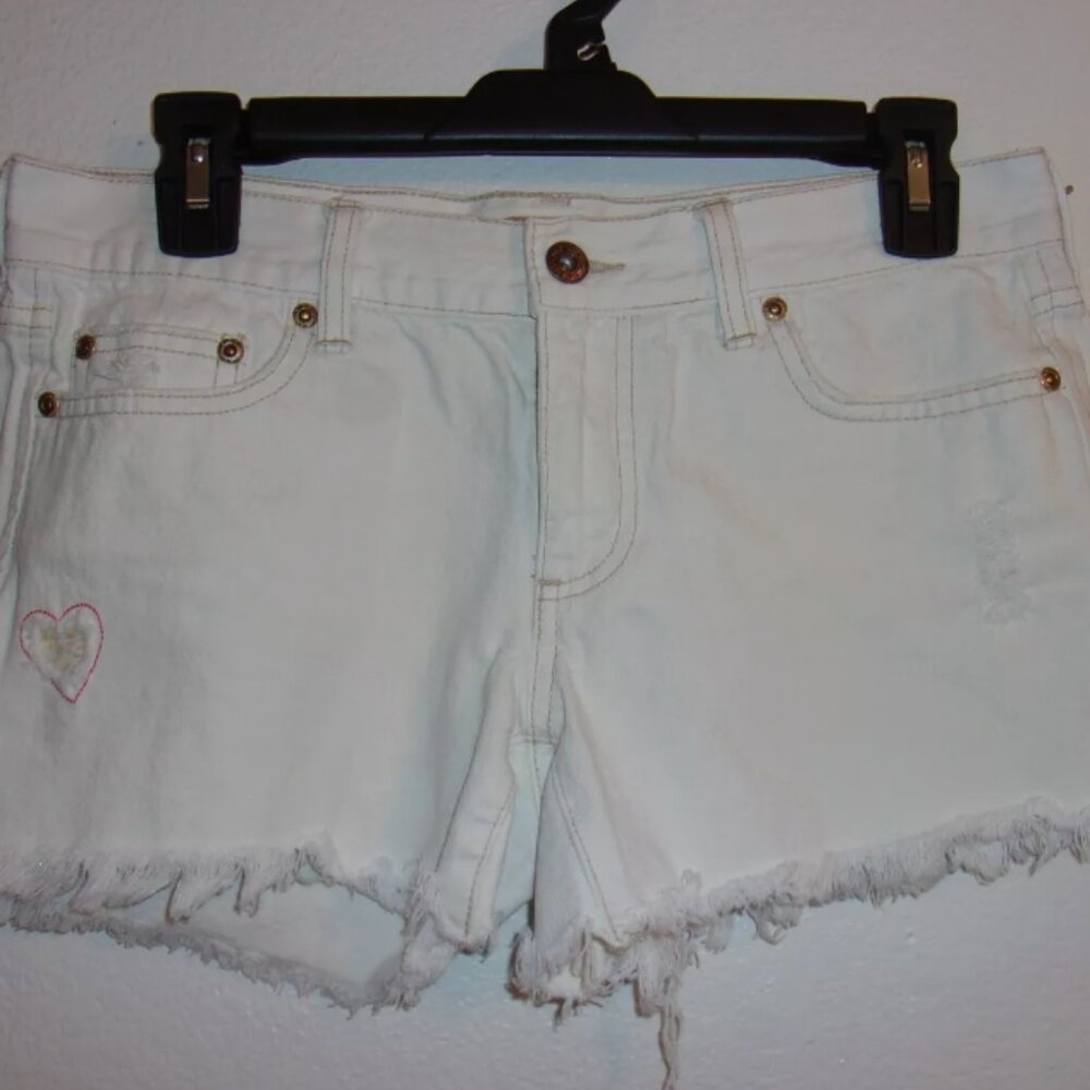 Cut-Off Distressed Jean Shorts SIZE 6
